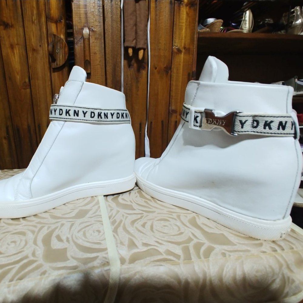 Donna Karen New York Platform Sneakers